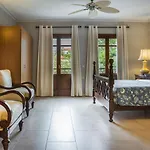 Balhambra - Adults Only 3* Fiskardo