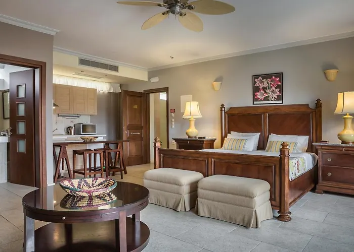 Balhambra - Adults Only Otel