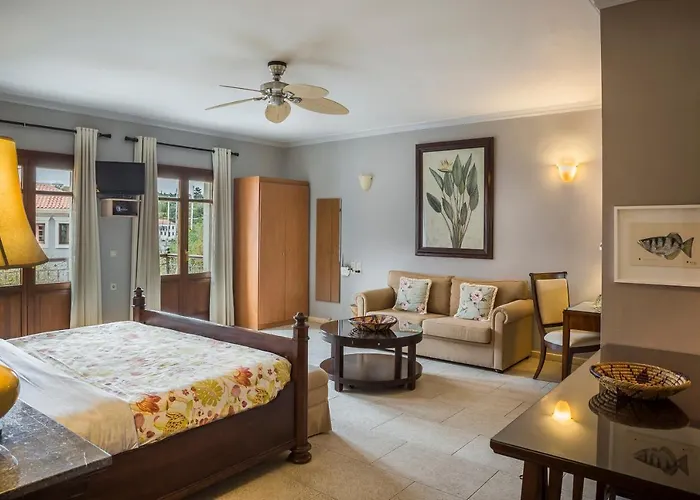 Balhambra - Adults Only