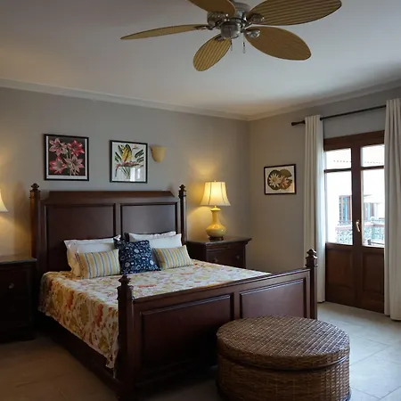 Balhambra - Adults Only Fiszkárdo